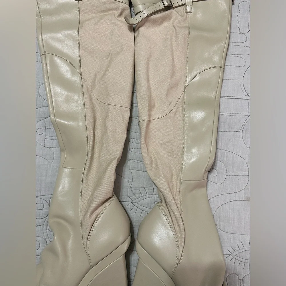 NEW Nicholas K Jedda Platform Boots Beige Sz 38 NIB